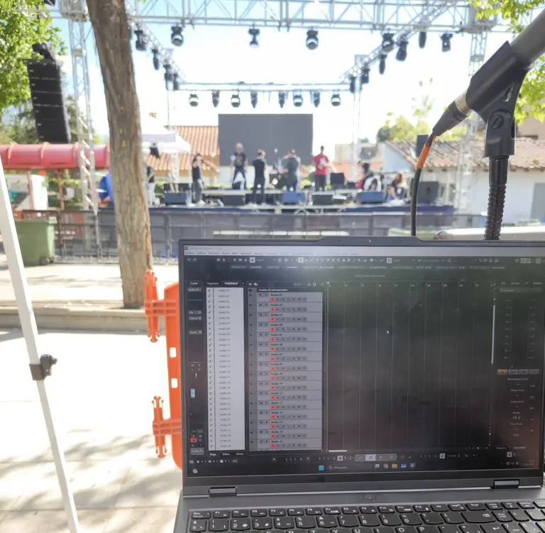 Imagen alquiler de escenarios