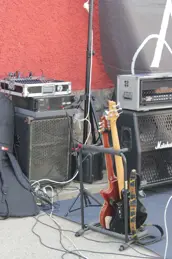 Celebración de cumpleaños con sonido y música