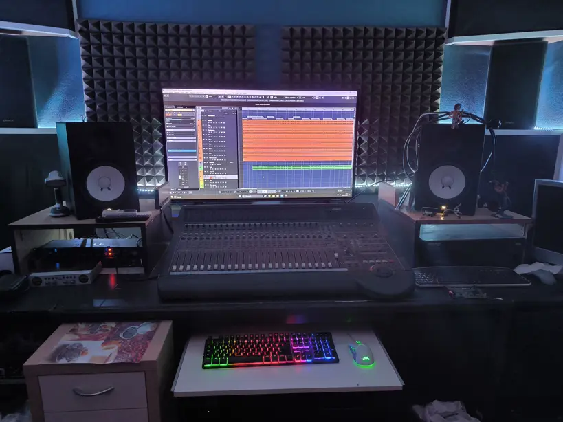 Imagen mezcla en estudio